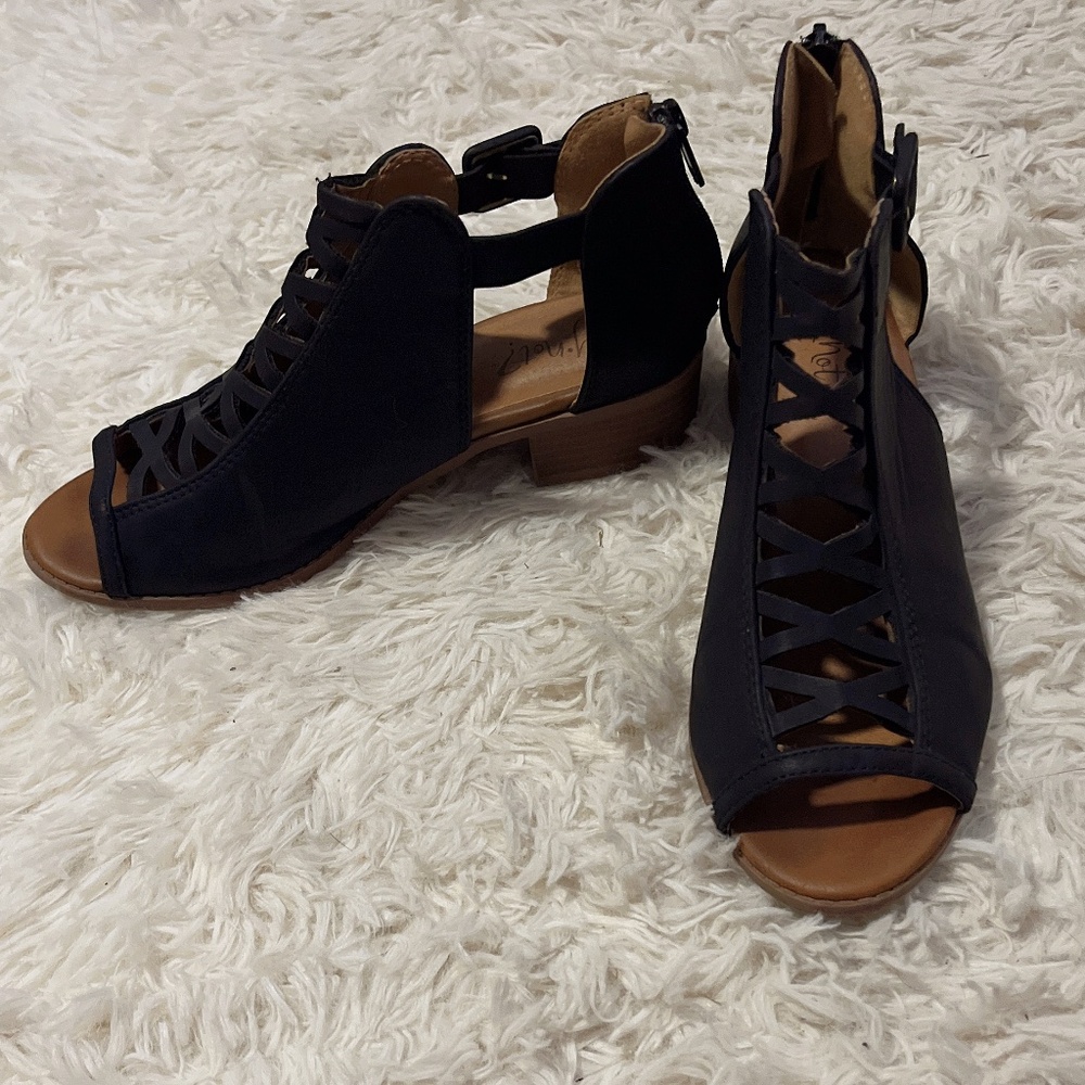 Y- Not Dress Sandals